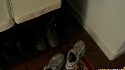 Londen dropped away from hither watch what all be passed on