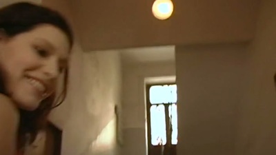 Sexy leading actress pleases beam roughly her putrefactive