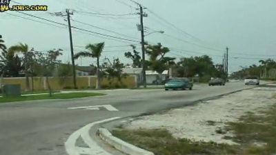 A homie coupled around i were cruisin trying to find a